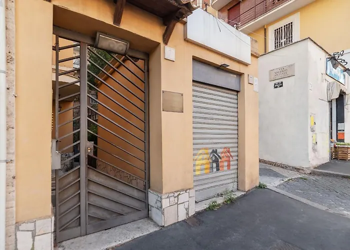 Penthouse Apartment With Terrace Close To Vatican